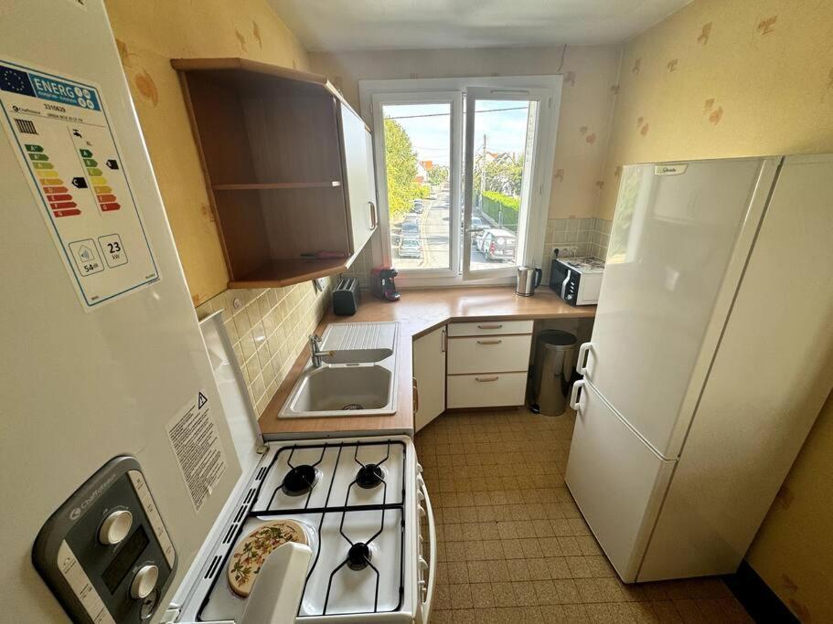 קאין Appartement Proche De L'Hyper-Centre Avec Garage מראה חיצוני תמונה